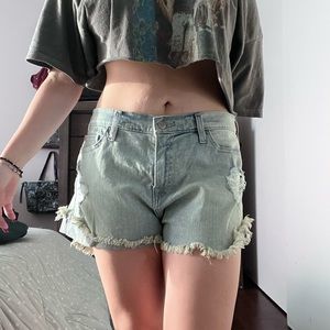 True Religion Joey Low Rise Short *light blue wash*